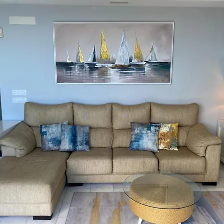 La Mar Loft With Hot Tub Holiday home