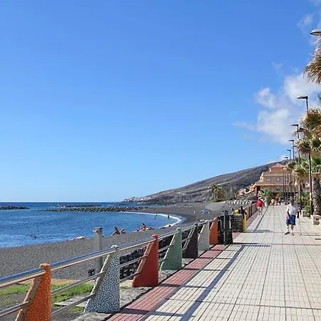 La Mar Loft With Hot Tub Holiday home Puertito de Guimar
