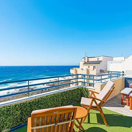 La Mar Loft With Hot Tub
