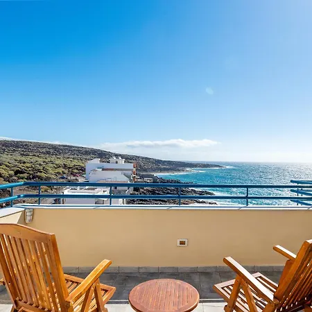 Holiday home La Mar Loft With Hot Tub Puertito de Guimar