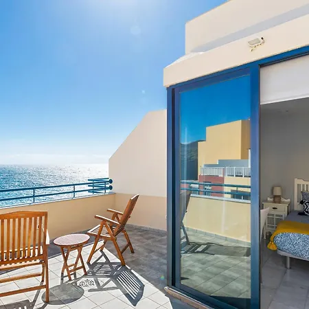 La Mar Loft With Hot Tub *