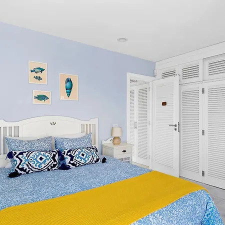 Holiday home La Mar Loft With Hot Tub