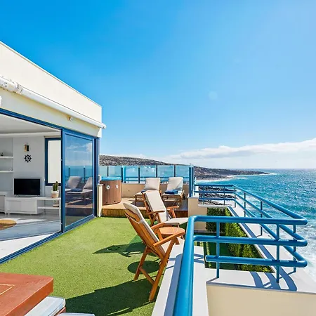 La Mar Loft With Hot Tub Holiday home
