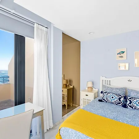 La Mar Loft With Hot Tub