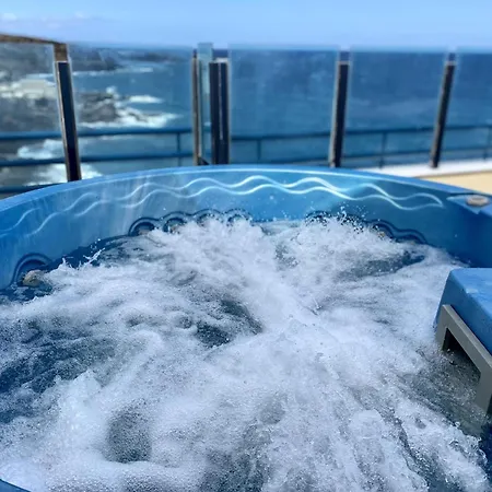 別荘 La Mar Loft With Hot Tub *