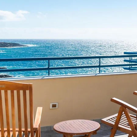 別荘 La Mar Loft With Hot Tub